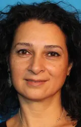 Зейнеп Дрейфи Зухри